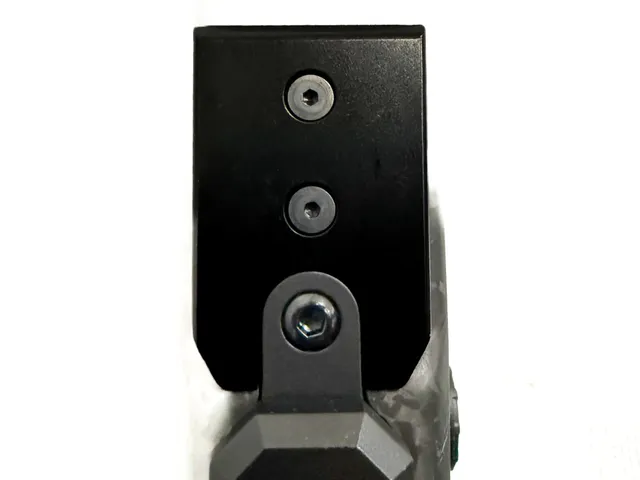 fierce-mini-rogue-arca-swiss-platte-stativadapter image 1